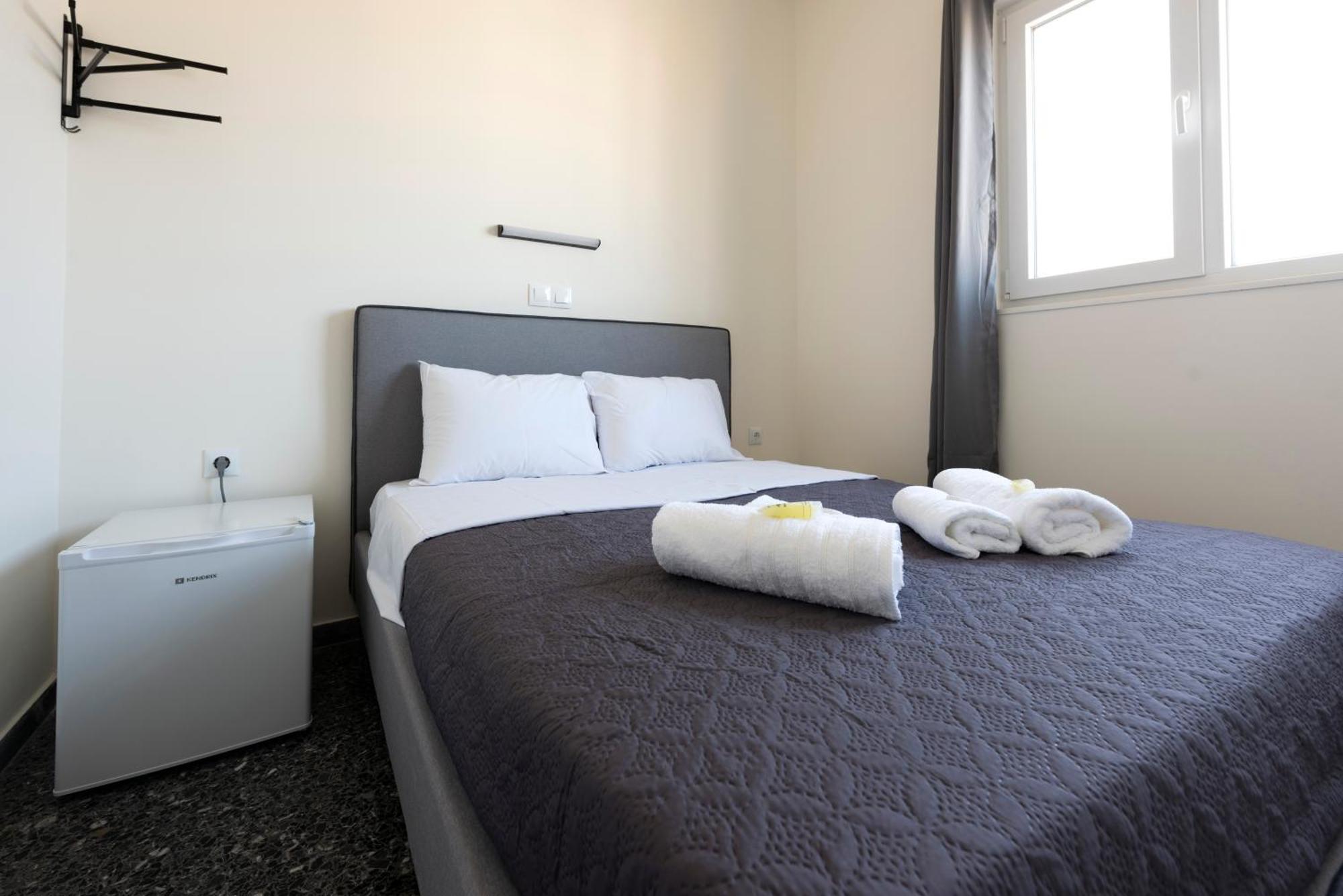 Liberal Mini Rooms & Suites Atene Esterno foto