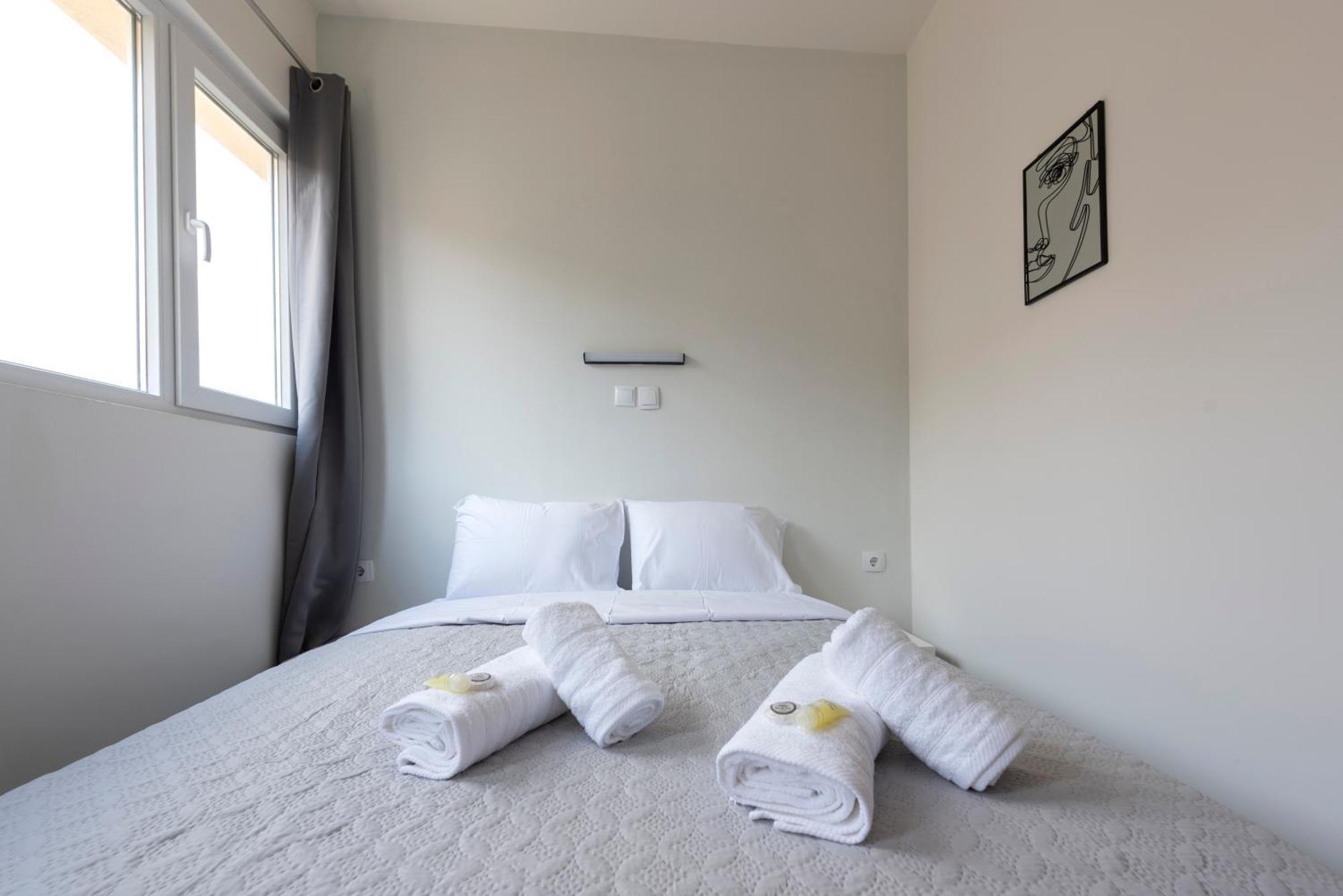 Liberal Mini Rooms & Suites Atene Esterno foto