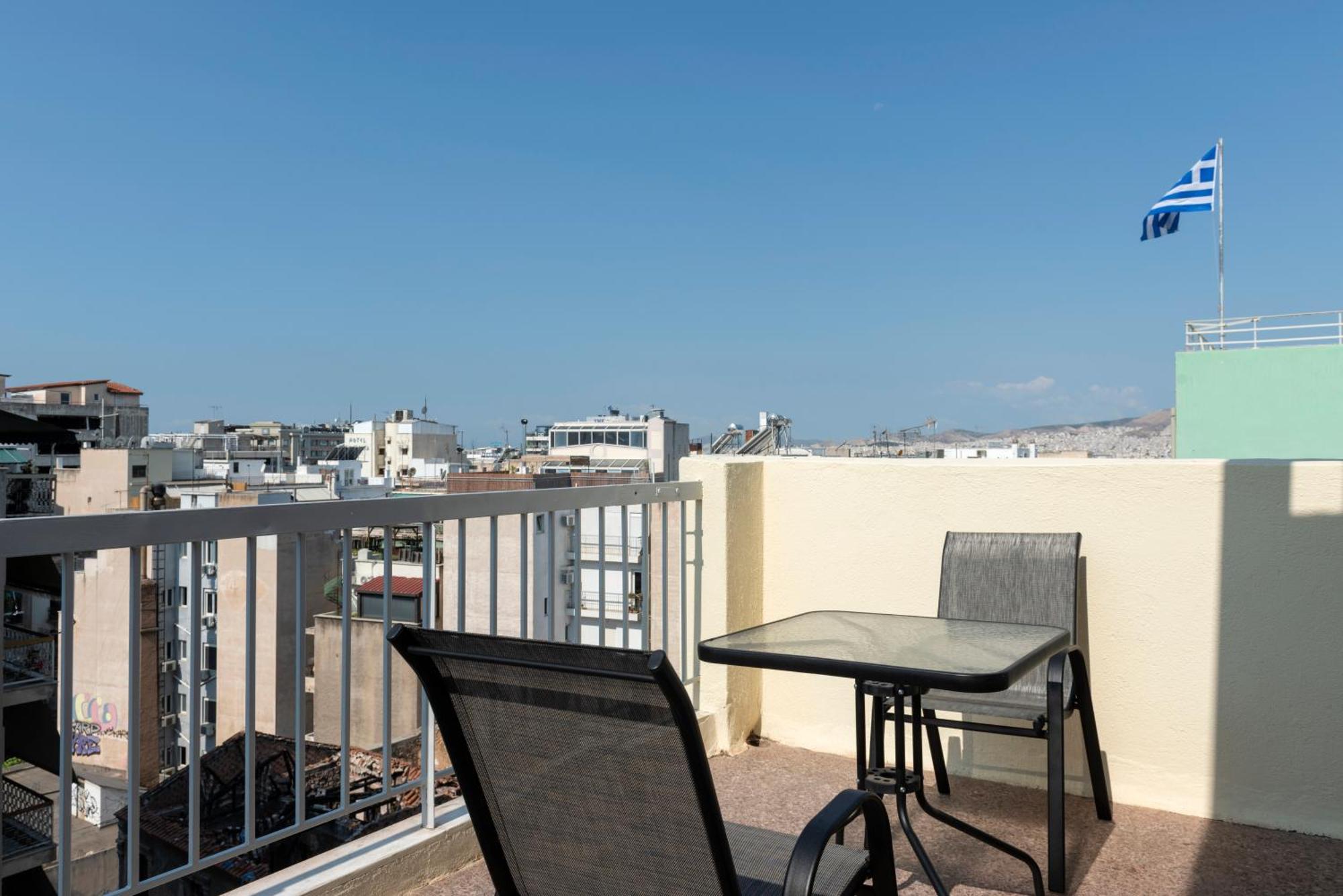 Liberal Mini Rooms & Suites Atene Esterno foto