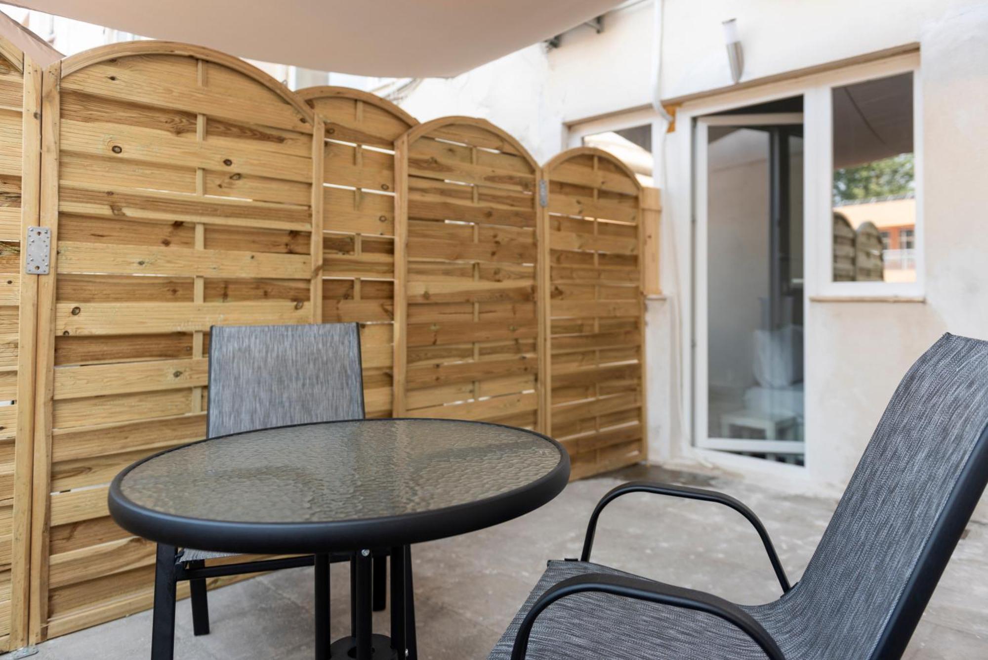 Liberal Mini Rooms & Suites Atene Esterno foto